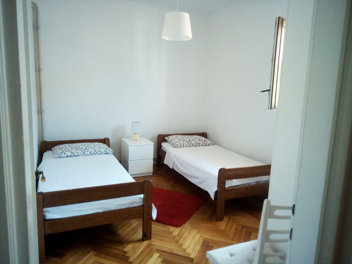 Apartments Mirela Novigrad Istria Kültér fotó